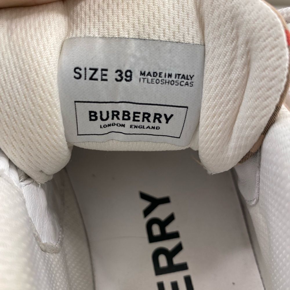 Burberry
Arthur Vintage Checked Cotton & Leather Low-Top Sneakers - Picture 10 of 15